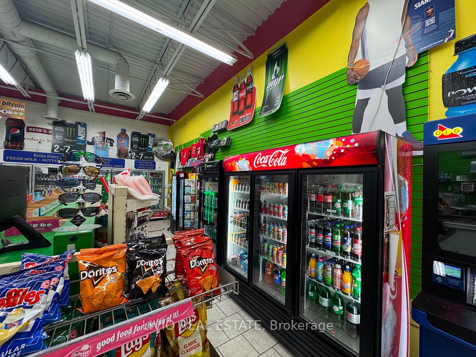 361 King Avenue E 10, Clarington, ON L1B 1H4