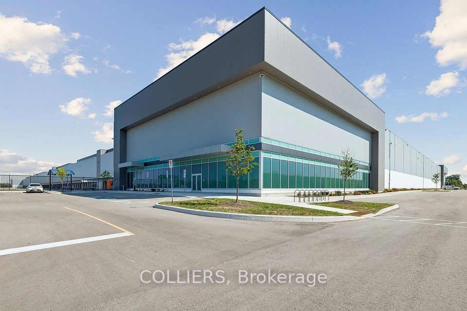 537 Kingtson Road E Opt 9, Ajax, ON L1Z 1W3