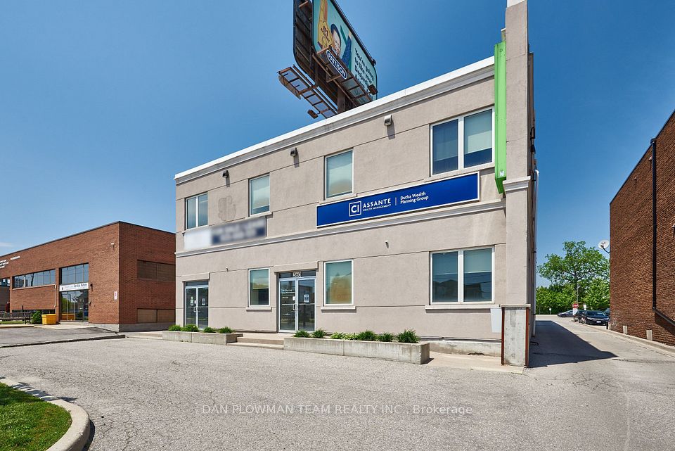 360 King Street W, Oshawa, ON L1J 2J9