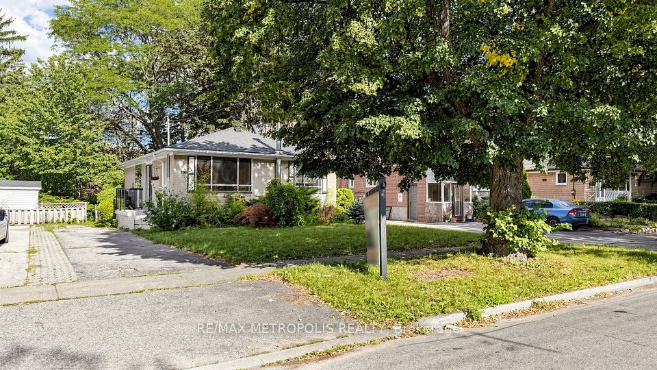 139 Pandora Circle, Toronto, ON M1H 1V8 at 139 Pandora Circle, Toronto, ON M1H 1V8, Toronto E09, ON, M1H 1V8