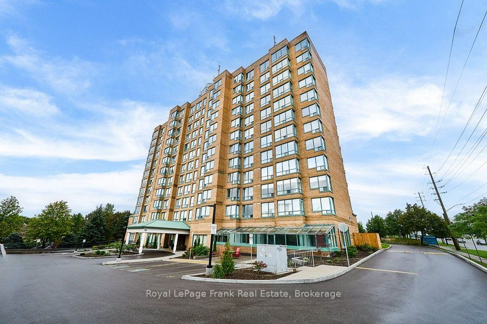 Condo Apartment at 711 Rossland Road E 806, Whitby, ON L1N 8Z1, Whitby