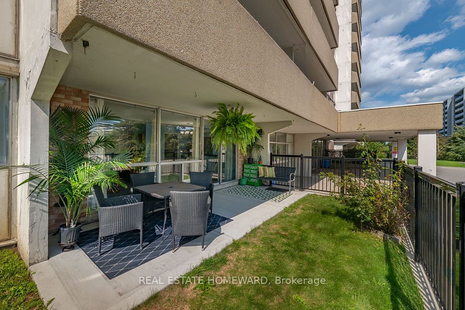 120 Dundalk Drive 105, Toronto, ON M1P 4V9 at 120 Dundalk Drive 105, Toronto, ON M1P 4V9, Toronto E04, ON, M1P 4V9