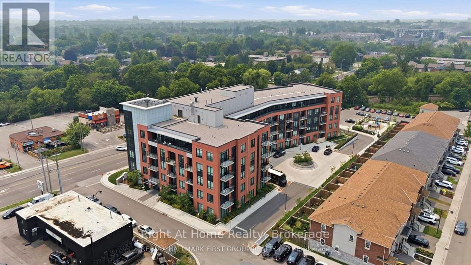 Condo Apartment at 1010 Dundas Street 310, Whitby, ON L1N 2K2, Whitby