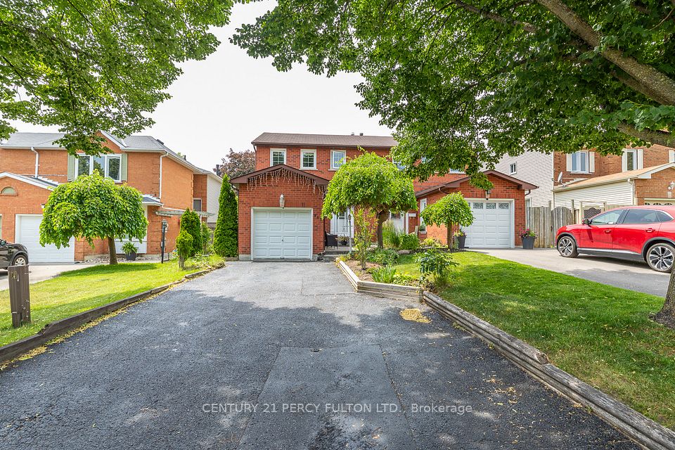 557 Cobblehill Drive, Oshawa, ON L1K 1Y6 at 557 Cobblehill Drive, Oshawa, ON L1K 1Y6, Oshawa, ON, L1K 1Y6