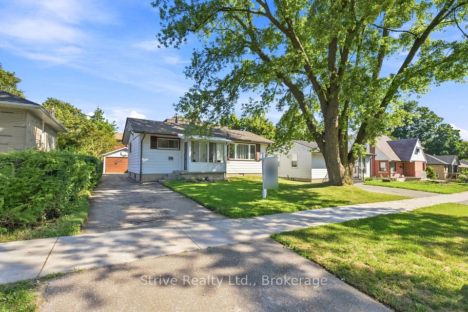 7 Admiral Road, Ajax, ON L1S 2N8 at 7 Admiral Road, Ajax, ON L1S 2N8, Ajax, ON, L1S 2N8