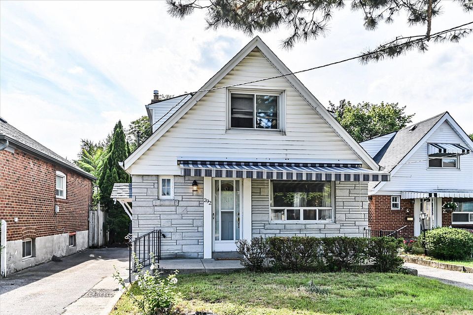 292 Glebemount Avenue, Toronto, ON M4C 3V3 at 292 Glebemount Avenue, Toronto, ON M4C 3V3, Toronto E03, ON, M4C 3V3