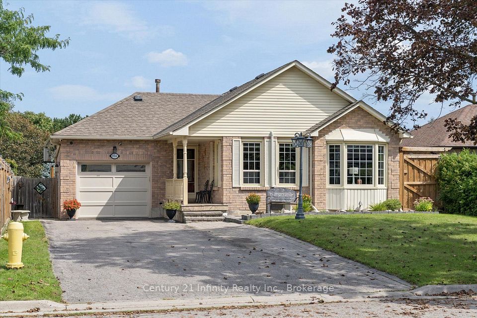814 Lochness Crescent, Oshawa, ON L1J 7P6 at 814 Lochness Crescent, Oshawa, ON L1J 7P6, Oshawa, ON, L1J 7P6