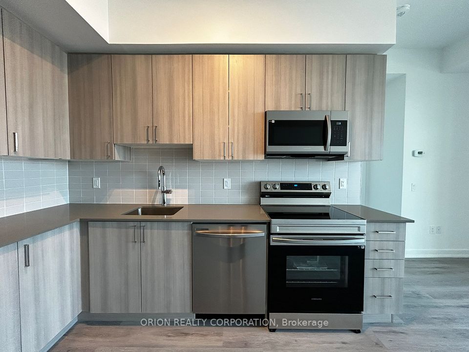 Condo Apartment at 1455 Celebration Drive 2610, Pickering, ON L1W 0C3, Pickering