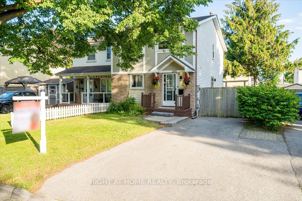 Semi-Detached  at 1306 Fenelon Crescent, Oshawa, ON L1J 6G1, Oshawa