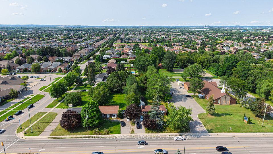 Detached at 1906 Rossland Road E, Whitby, ON L1N 3P5, Whitby