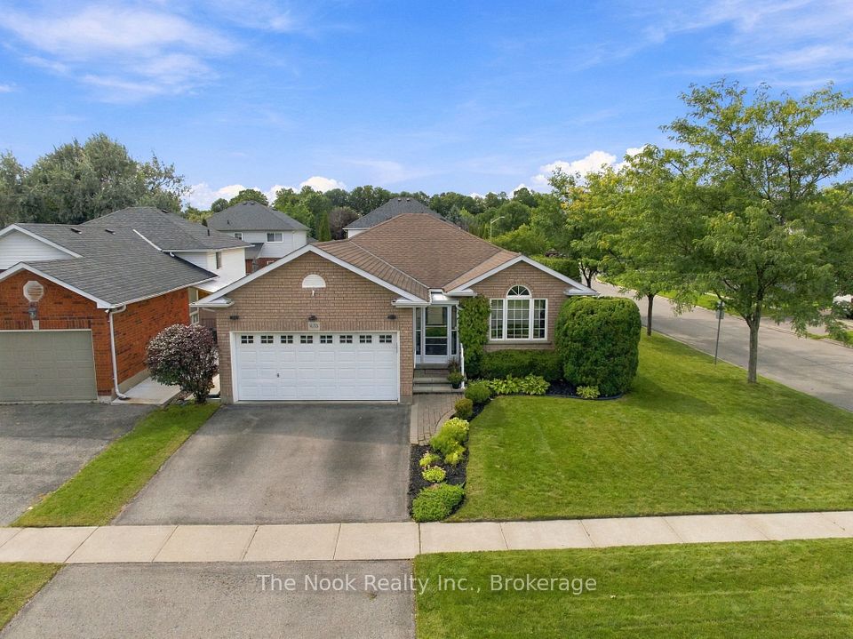 Detached at 1633 Erindale Crescent, Oshawa, ON L1G 8A4, Oshawa