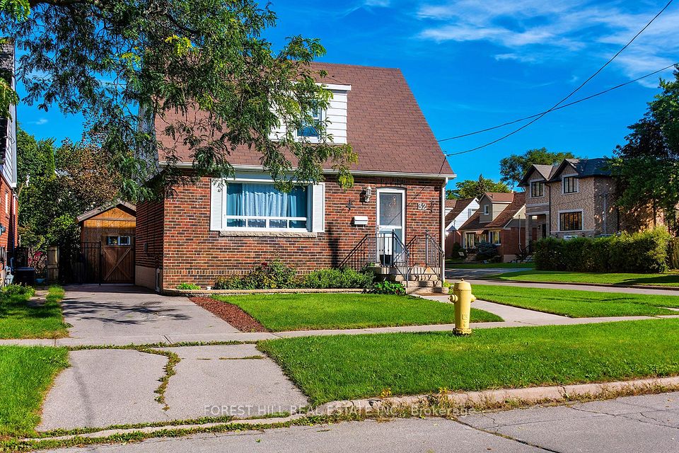 32 Stamford Square N, Toronto, ON M1L 1X5 at 32 Stamford Square N, Toronto, ON M1L 1X5, Toronto E04, ON, M1L 1X5