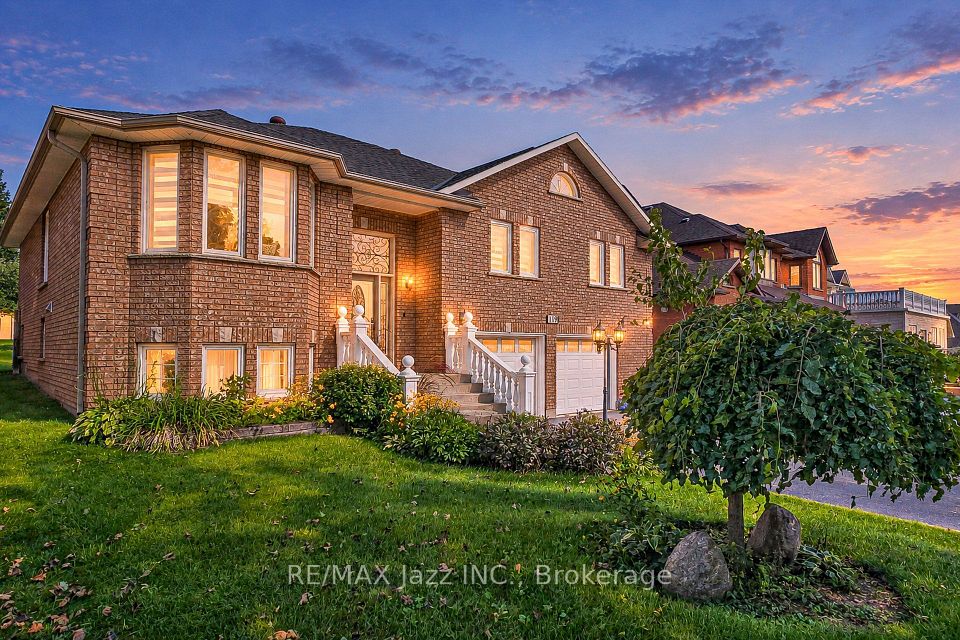 Detached at 119 Elizabeth Street, Oshawa, ON L1J 8L9, Oshawa