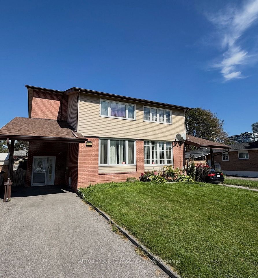 Semi-Detached  at 1372 Tatra Drive Upper Level Only, Pickering, ON L1W 1K6, Pickering