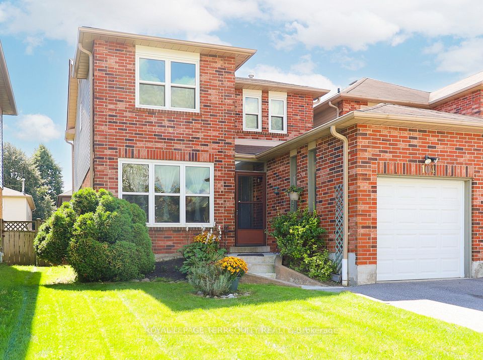 104 Gates Crescent, Ajax, ON L1S 7A1 at 104 Gates Crescent, Ajax, ON L1S 7A1, Ajax, ON, L1S 7A1