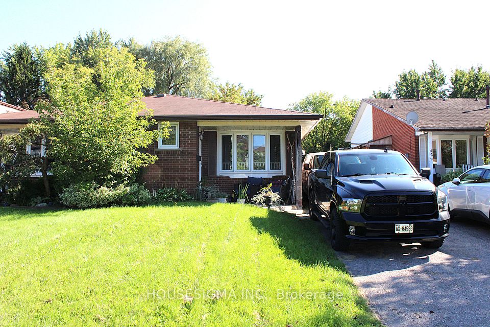 Semi-Detached at 430 Harcourt Drive, Oshawa, ON L1H 6V6, Oshawa