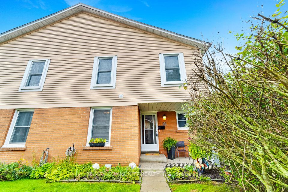 Condo Townhouse at 1055 Central Park Boulevard N 55, Oshawa, ON L1G 7M4, Oshawa