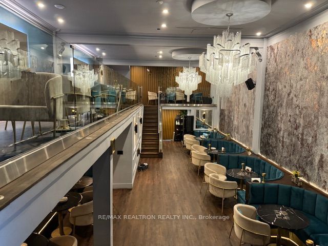 124 Danforth Avenue, Toronto, ON M4K 1N1