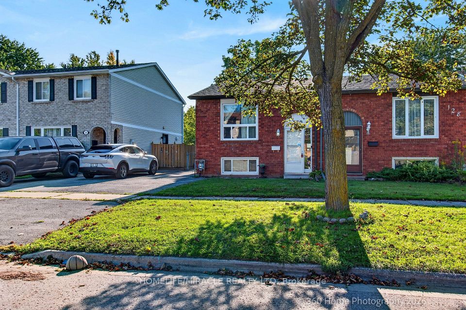 Semi-Detached  at 130 Londonderry Street, Oshawa, ON L1J 6Z3, Oshawa