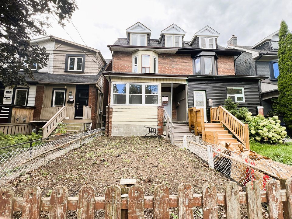 82 Curzon Street, Toronto, ON M4M 3B4 at 82 Curzon Street, Toronto, ON M4M 3B4, Toronto E01, ON, M4M 3B4