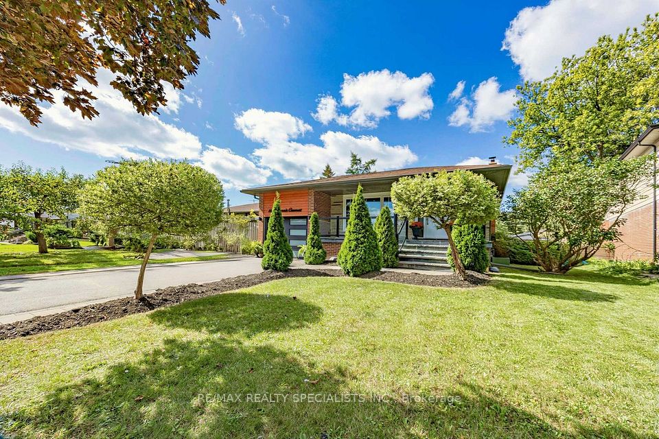16 Langevin Crescent, Toronto, ON M1C 2B6 at 16 Langevin Crescent, Toronto, ON M1C 2B6, Toronto E10, ON, M1C 2B6