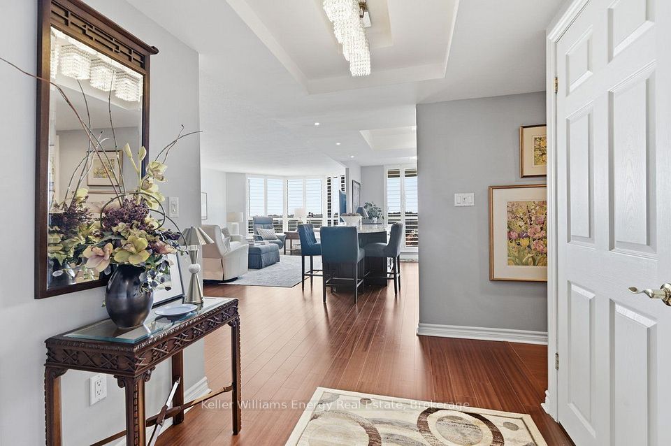 Condo Apartment at 700 Wilson Road N 806, Oshawa, ON L1G 7T5, Oshawa