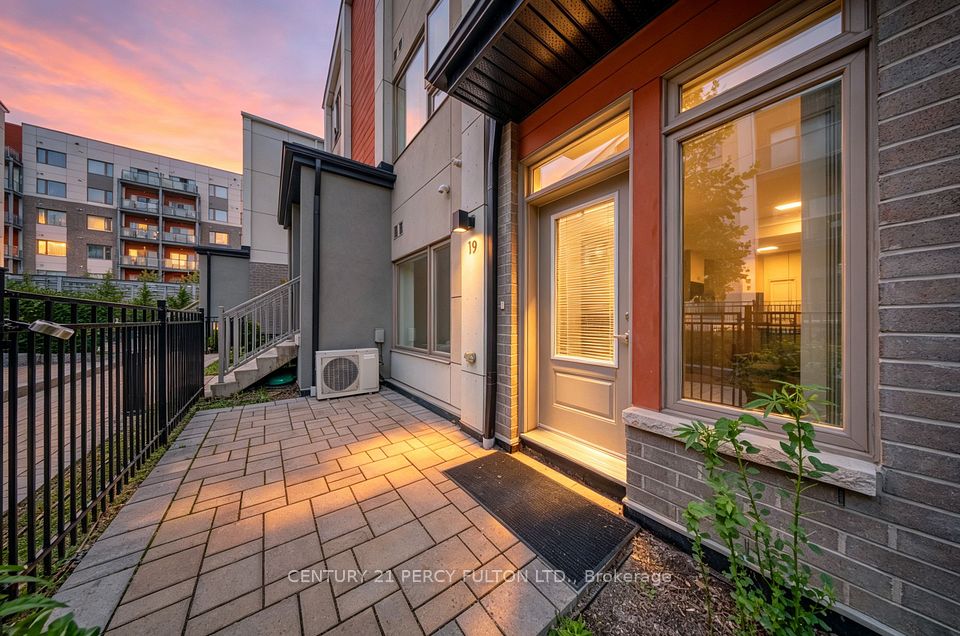 70 Orchid Place Drive TH 19, Toronto, ON M1B 0C4 at 70 Orchid Place Drive TH 19, Toronto, ON M1B 0C4, Toronto E11, ON, M1B 0C4