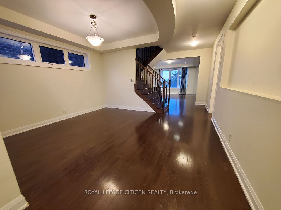 Detached at 211 Symington Avenue, Oshawa, ON L1L 0J8, Oshawa
