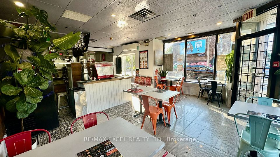 239 Broadview Avenue, Toronto, ON M4M 2G6