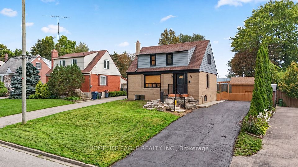 82 Scarborough Heights Boulevard, Toronto, ON M1M 2V4 at 82 Scarborough Heights Boulevard, Toronto, ON M1M 2V4, Toronto E08, ON, M1M 2V4