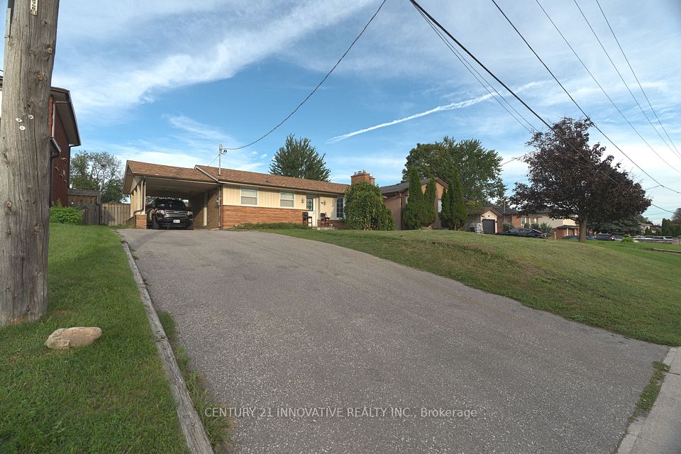 Detached at 89 Thickson Road S, Whitby, ON L1N 2C7, Whitby
