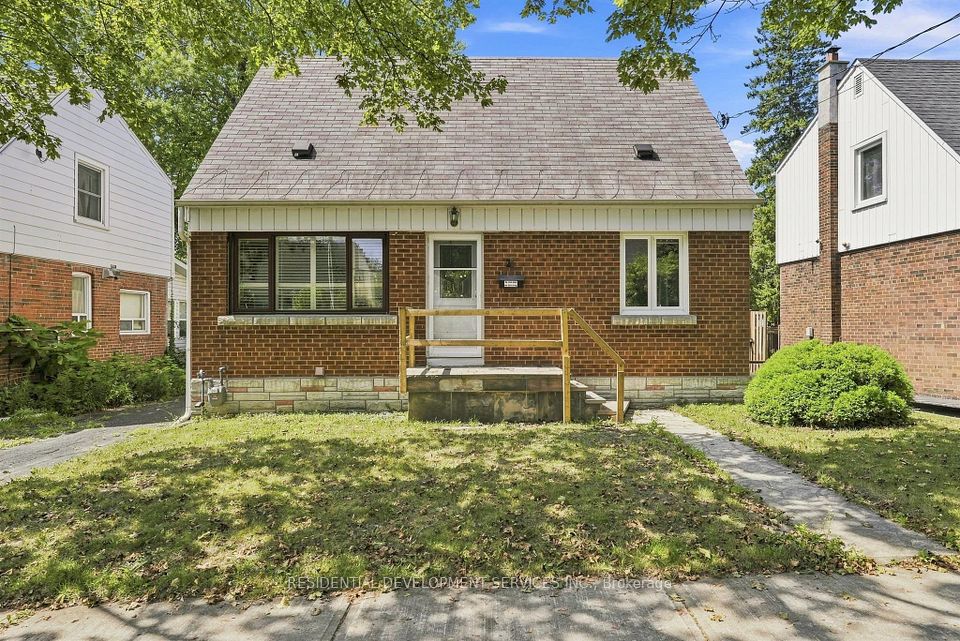 21 Eastgate Crescent, Toronto, ON M1L 1X1 at 21 Eastgate Crescent, Toronto, ON M1L 1X1, Toronto E04, ON, M1L 1X1