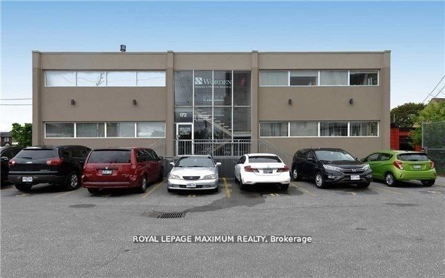 Office at 172 King Street E 200, Oshawa, ON L1H 1B7, Oshawa