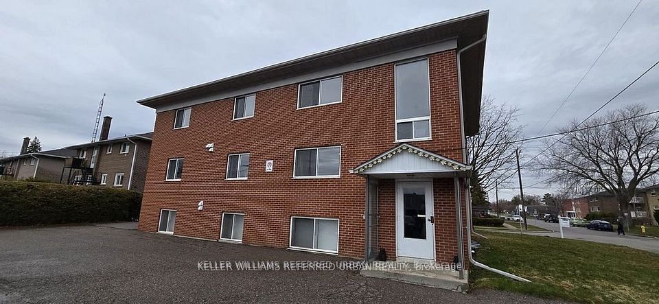 Multiplex at 303 Frontenac Avenue 6, Oshawa, ON L1J 2A7, Oshawa