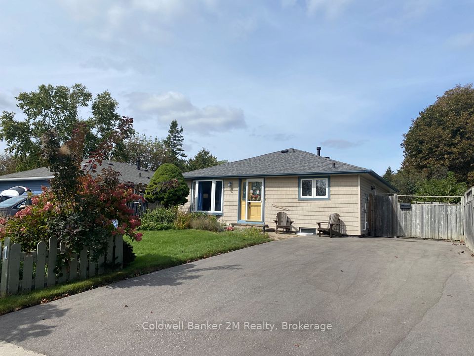 Detached at 691 Wesley Drive, Oshawa, ON L1H 7X6, Oshawa