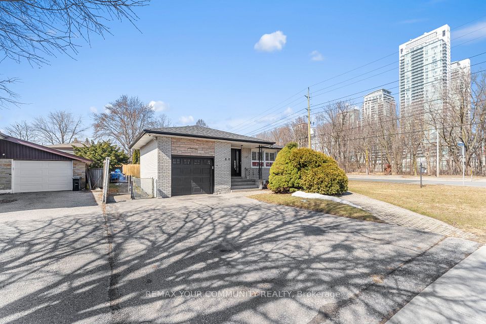 Detached at 54 Saratoga Drive, Toronto, ON M1P 4J1, Toronto E09