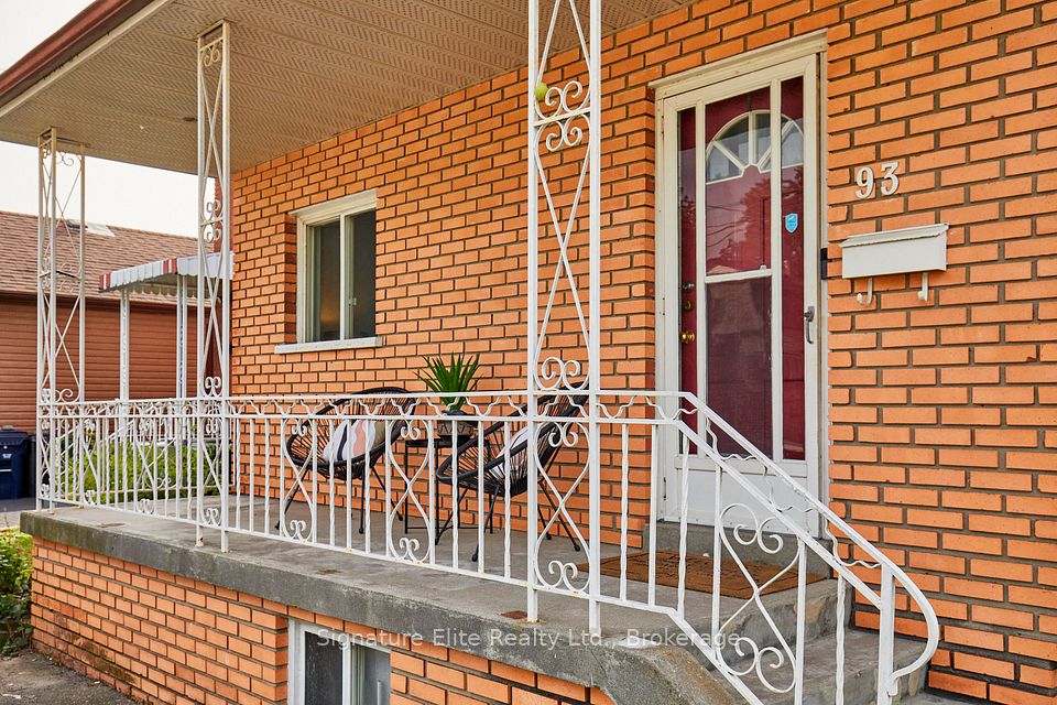 Detached at 93 Pinegrove Avenue, Toronto, ON M1N 2G3, Toronto E06