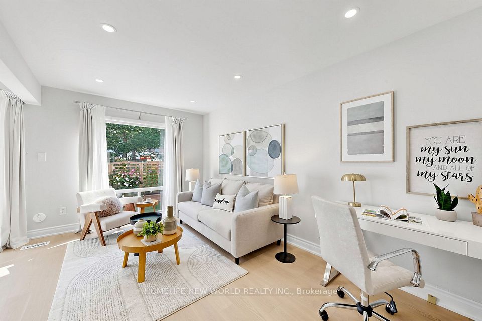 Condo Townhouse at 100 Bridletowne Circle 49, Toronto, ON M1W 2G8, Toronto E05