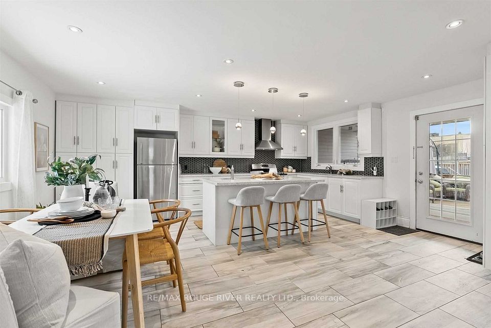 Detached at 131 John Street E Upper, Whitby, ON L1N 2T4, Whitby