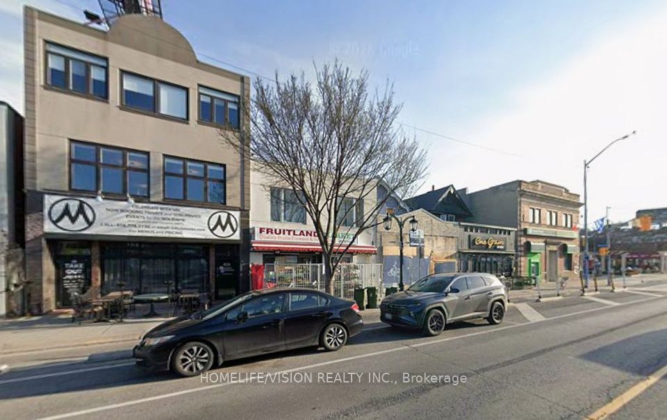 464 Danforth Avenue, Toronto, ON M4K 1P4