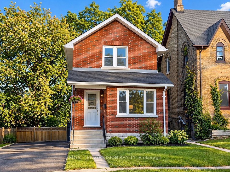 Detached at 47 Nassau Street, Oshawa, ON L1J 4A3, Oshawa