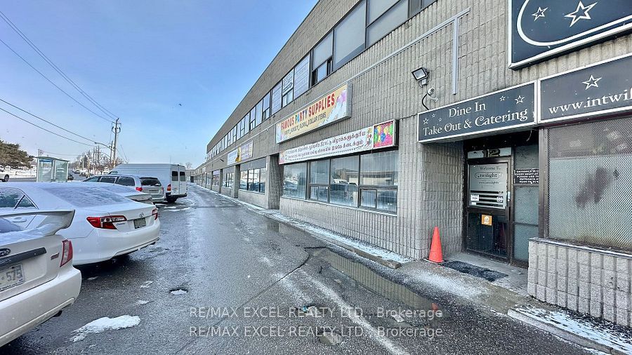 55 Nugget Avenue 11, Toronto, ON M1S 3L1