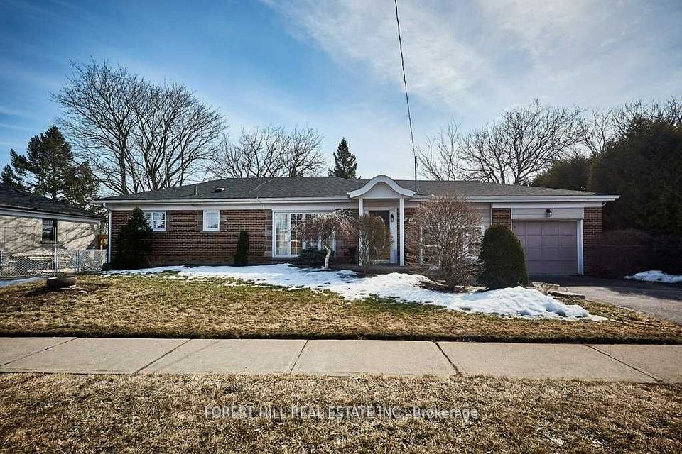 Detached at 99 Switzer Drive, Oshawa, ON L1G 3J5, Oshawa