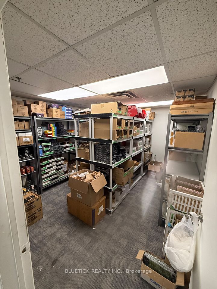 963 Brock Road 10, Pickering, ON L1W 3A4