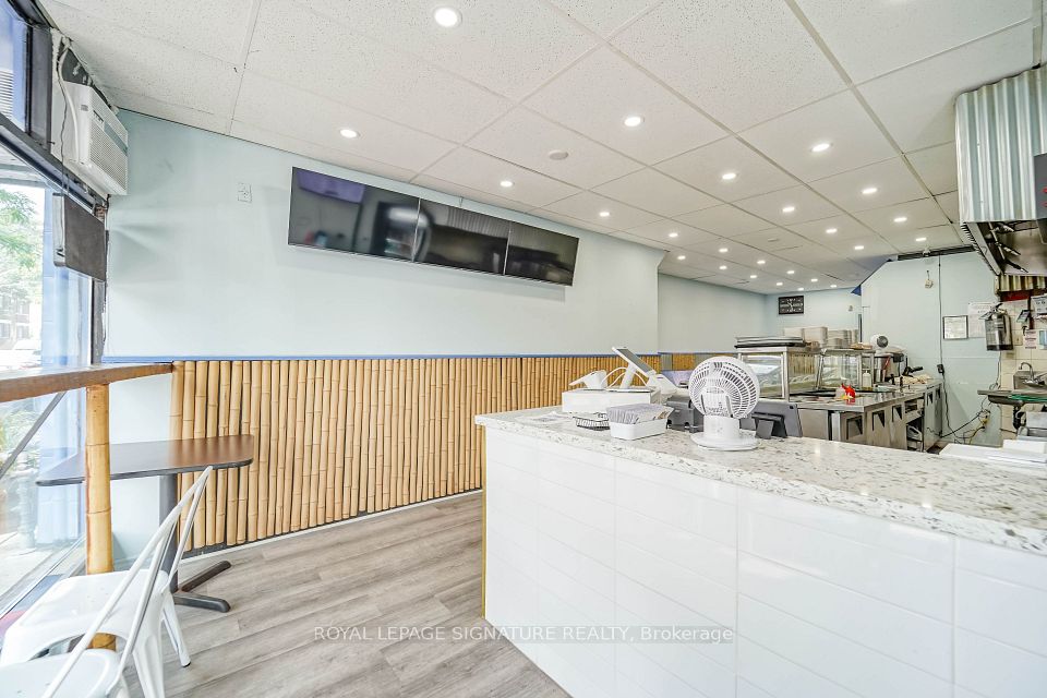 1004 Kingston Road, Toronto, ON M4E 1T2
