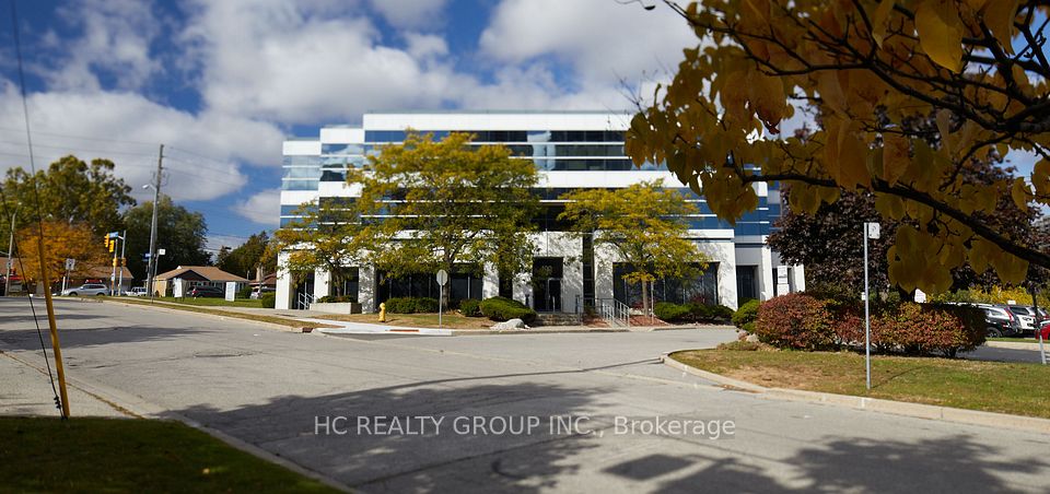 100 Cowdray Court 328, Toronto, ON M1S 5C8