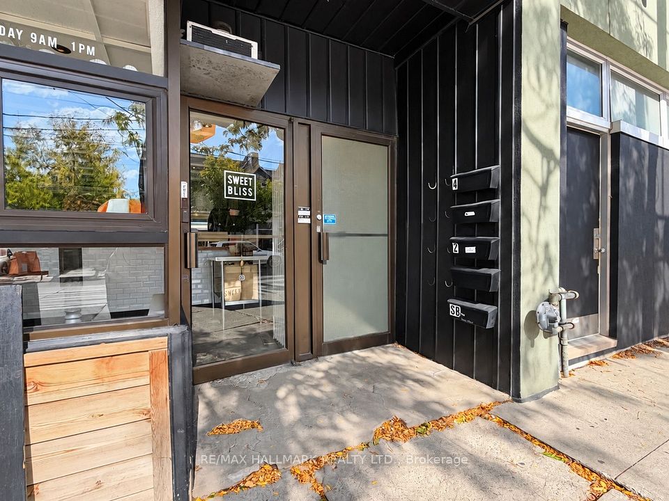1304 Queen Street E, Toronto, ON M4L 1C4