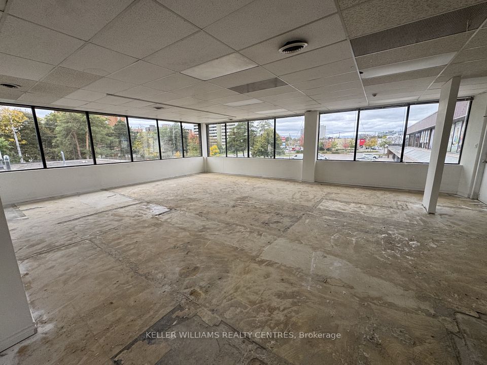 4218 Lawrence Avenue E 200, Toronto, ON M1E 4S6
