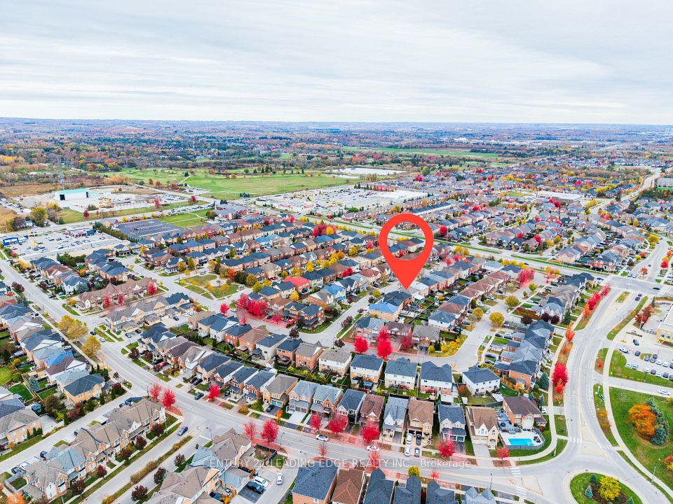 75 Howlett Crescent, Ajax, ON L1T 0A6 9