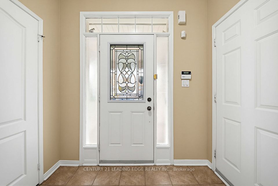 75 Howlett Crescent, Ajax, ON L1T 0A6 10